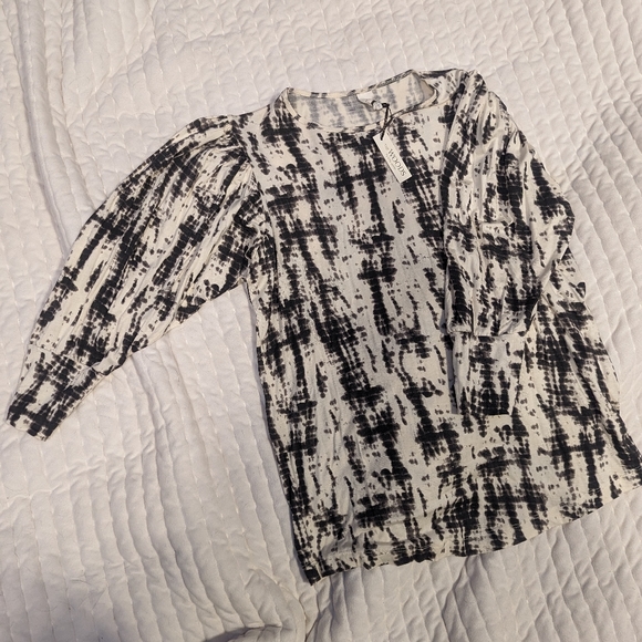 Kate Quinn Women's top NWT - Picture 1 of 4